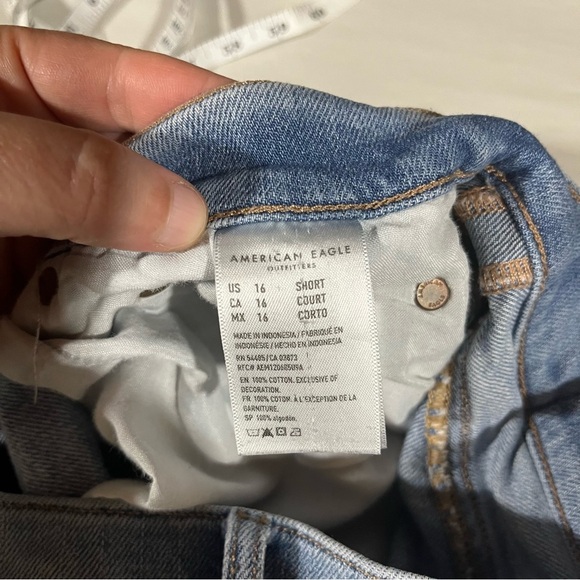 American Eagle Outfitters Light Blue Baggy Jeans - Picture 7 of 10